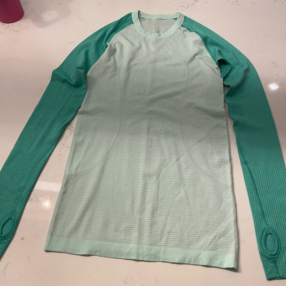 Lululemon swiftly tech